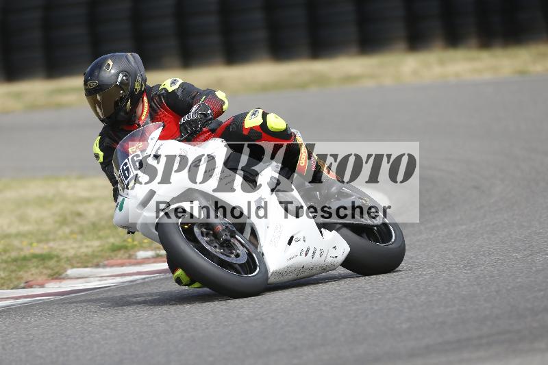 /22 06.07.2026  Pluess Moto Sport ADR/Einsteiger/666